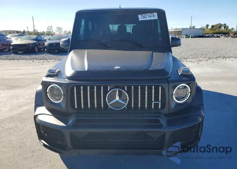 2015 Mercedes-Benz G 63 Amg z USA, uszkodzony, nr VIN WDCYC7DFXFX237297